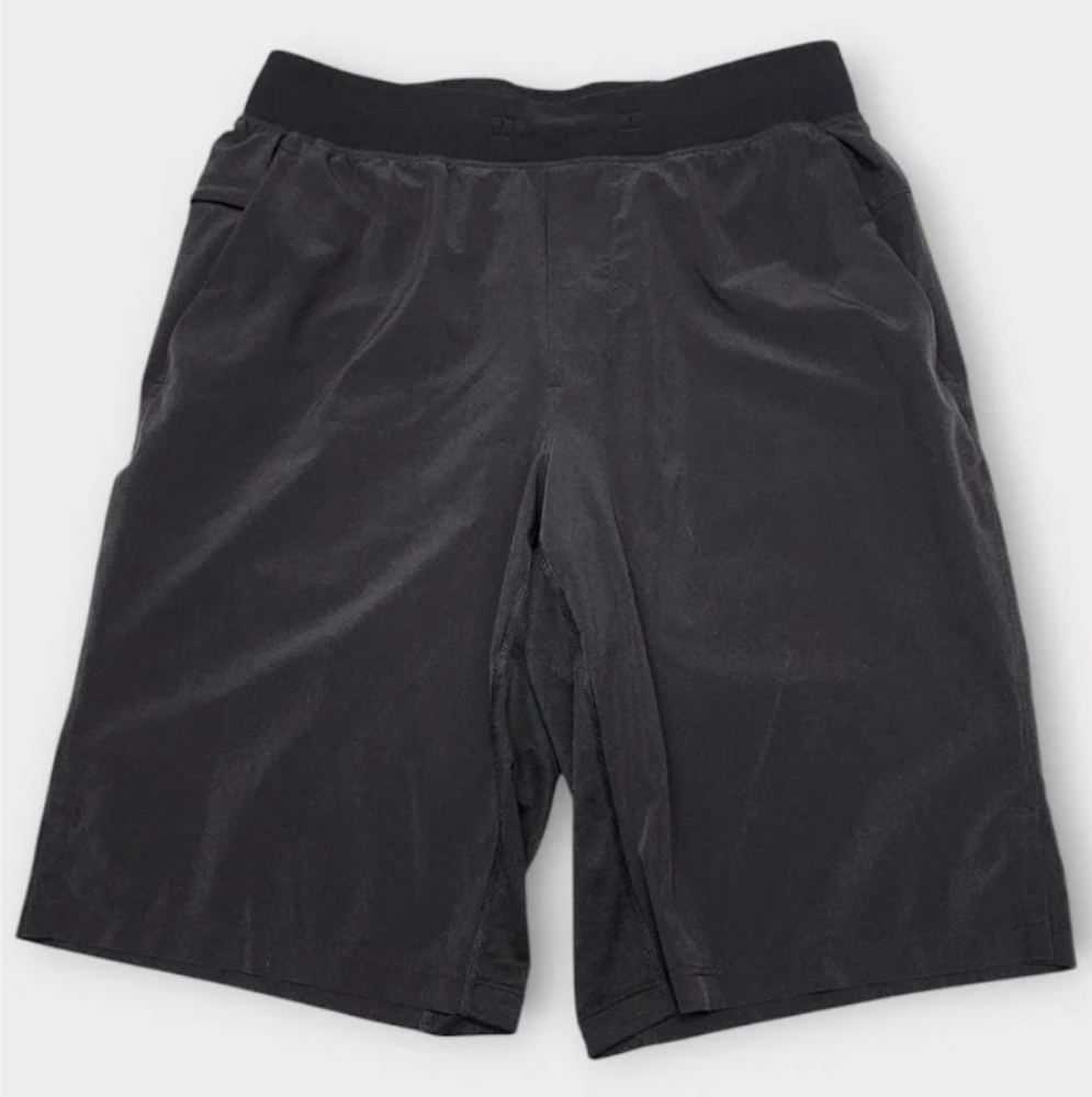 Medium - Lululemon T.H.E. Short *Linerless 11" Updated